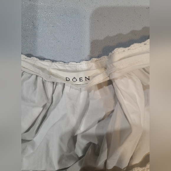 Doen Ivory Ruffled Blouse - Picture 4 of 6